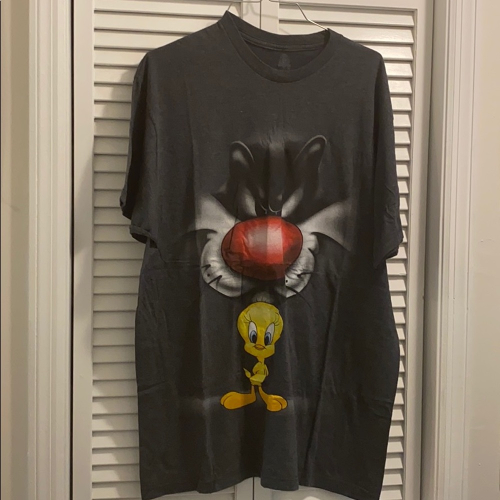 T-shirt looney toons size xl